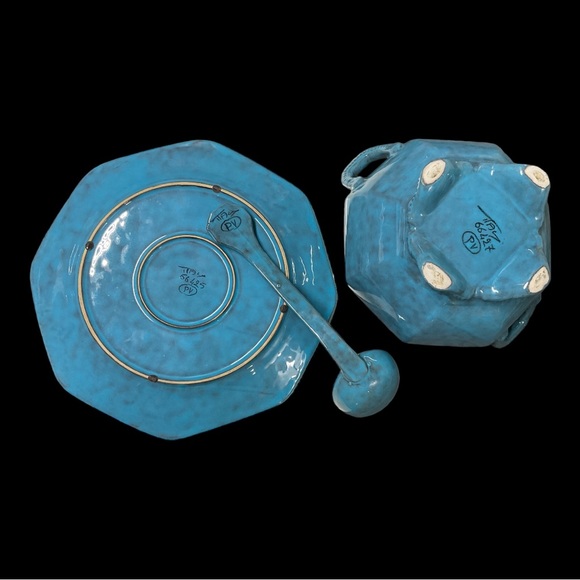 RARE FIND! Peasant Village Italian Pottery. Soup Tureen, Ladle & Platter. - Picture 4 of 4